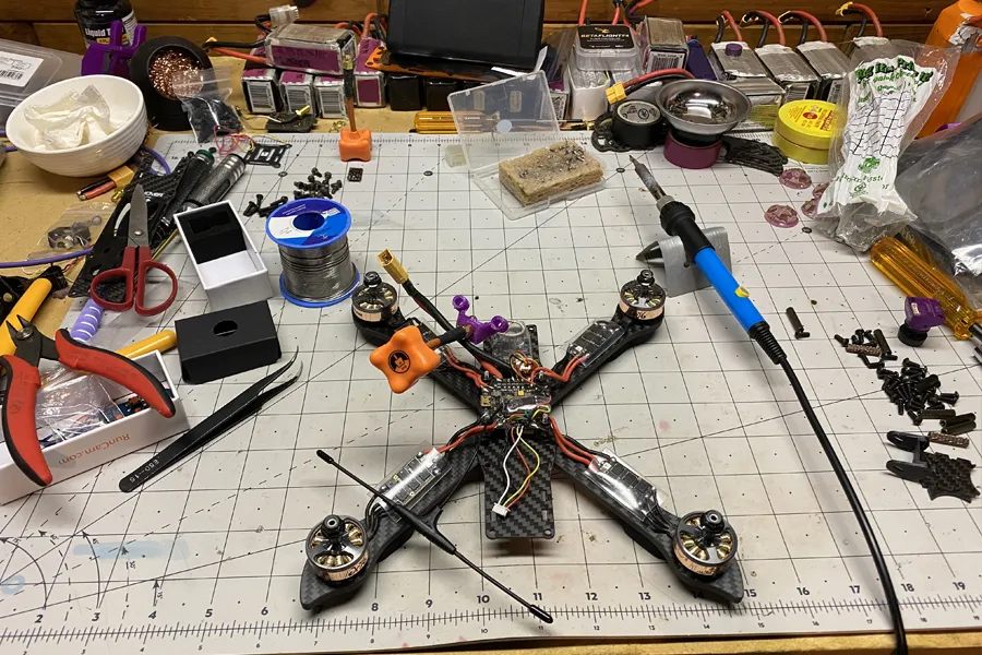 meps-fpv-drones-clean-frame