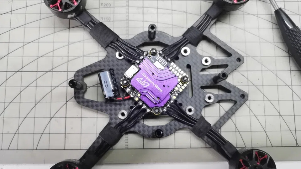 Review: SpeedyBee F405 AIO 40A Flight Controller