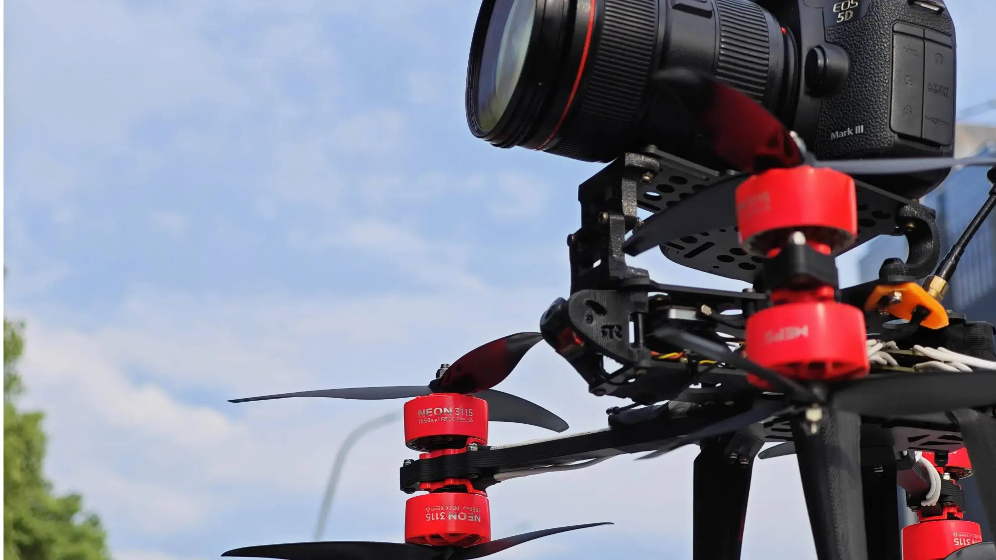 heavy lift drone motors for fpv cinelifter