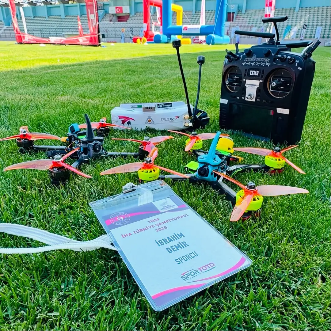 racing-drone-mepsking