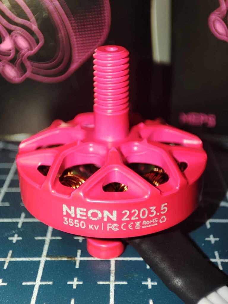 Eyn FPV-2203.5-fpvdrone-mepsking