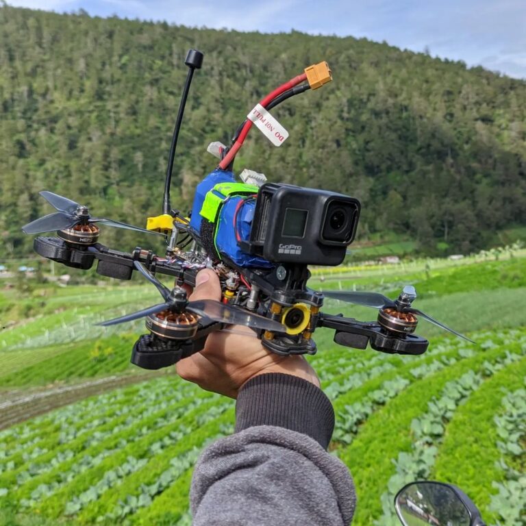 The MEPS 2306 V2 is the perfect balance of torque and efficiency, built for freestyle pilots who demand top performance. Ready to push your skills to the next level?