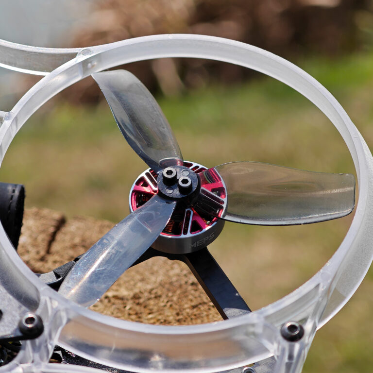 MEPS-SZ2104-Sunlit-FPV-Drone-Setup