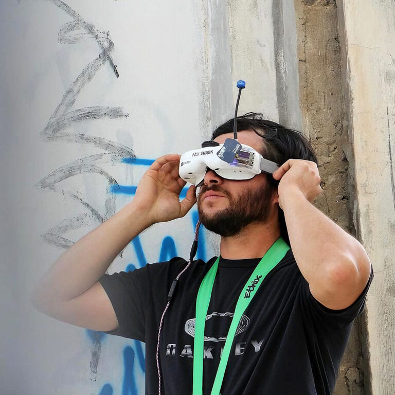 fpv-drone-over-crumbling-structures