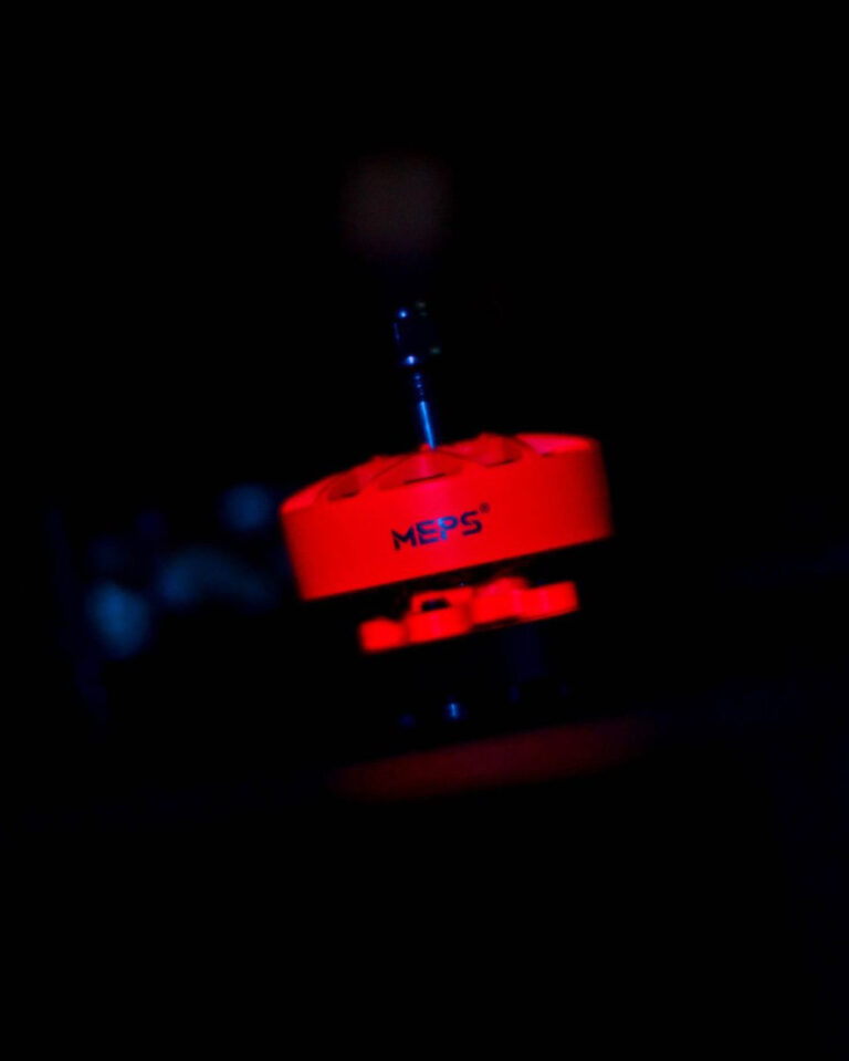 meps-neon2505-5-5-inch-fpv-drone