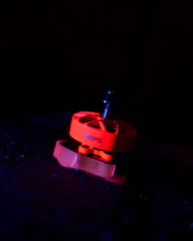 meps-neon2505-5-cinematic-fpv-drone