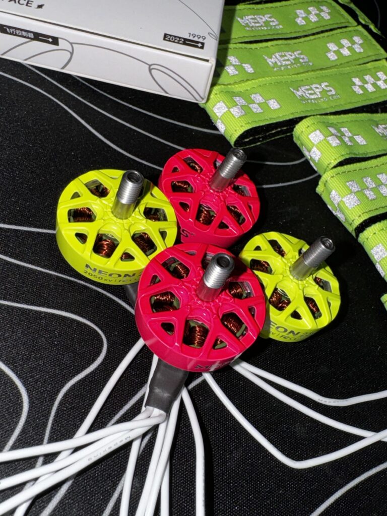 meps-sz2306v2-fpv-motor-closeup