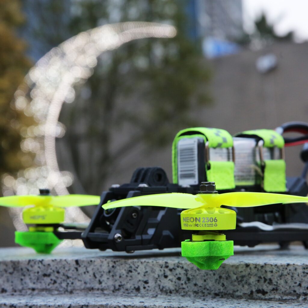 neon-motor-performance-shot