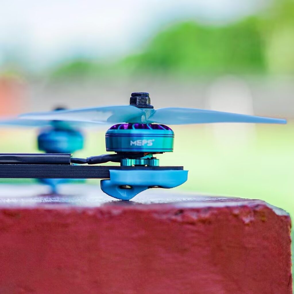 responsive-balance-fpv-drone