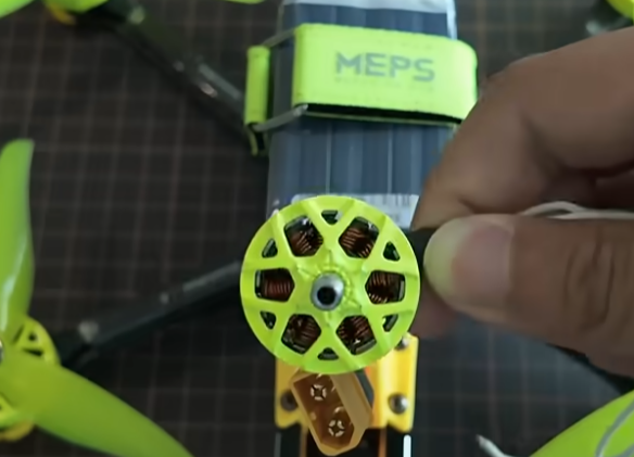 Build Cheap & Powerful FPV! Win NEON2306 & SZ60A with MEPSKING VineVoice!